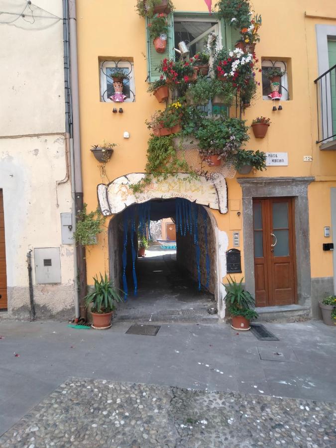 Casa Storta - Cycle Garage Con Biciclette Villa Pisogne Exterior photo
